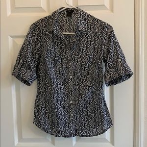 NWOT Ann Taylor geometric print blouse sm/0